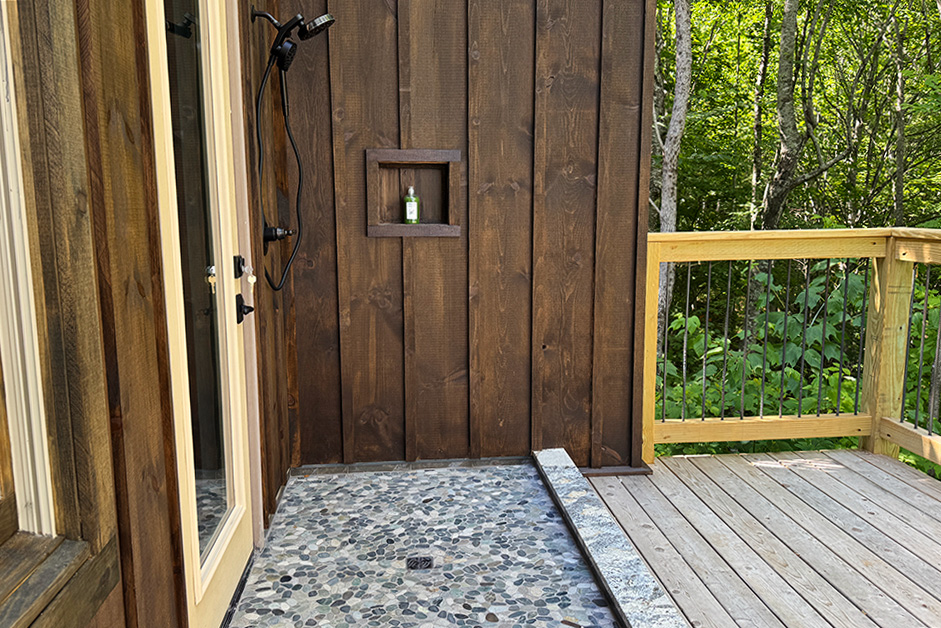 Outdoor shower waynesville resort